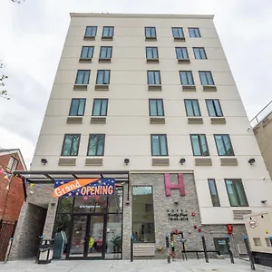 Hotel Ninety Five Near Parkchester Hotel